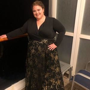 Meet your Posher, Alexandra